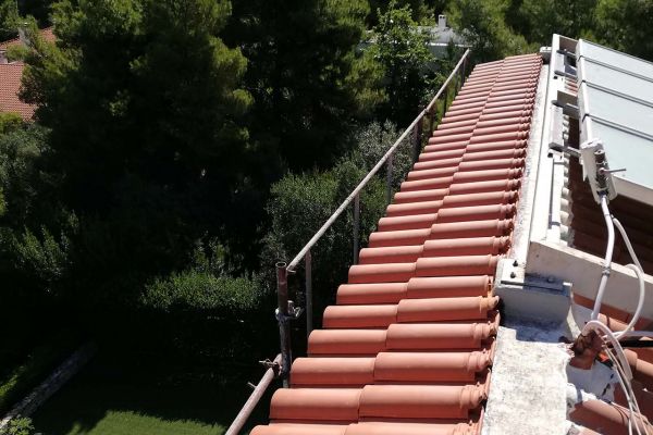 Φουρούσια σε κατοικία στον Άγιο Στέφανο Αττικής